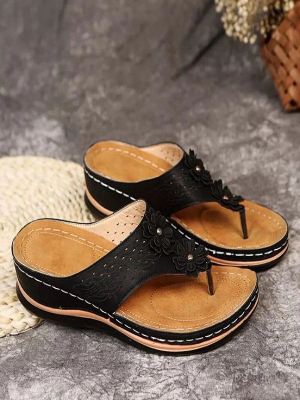 New Women's Flip Flops Thong Sandals Arch Support Cushion Summer Slippers Shoes